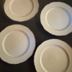 SOLD Set of 4 Ekco Prudence Balera Dinner Plates